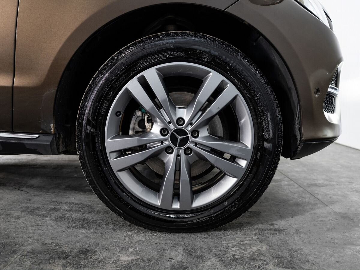 Mercedes-Benz GLE 2017 - фото автомобиля