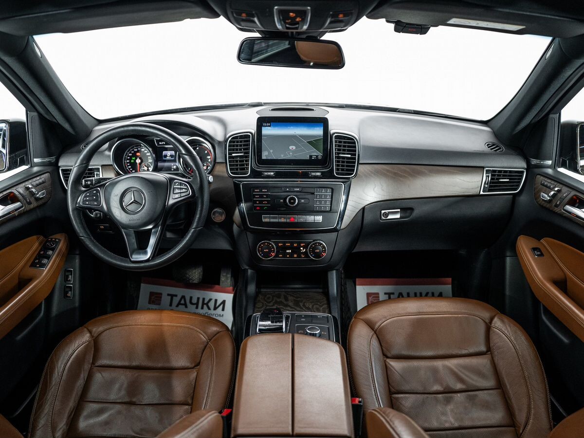 Mercedes-Benz GLE 2017 - фото автомобиля