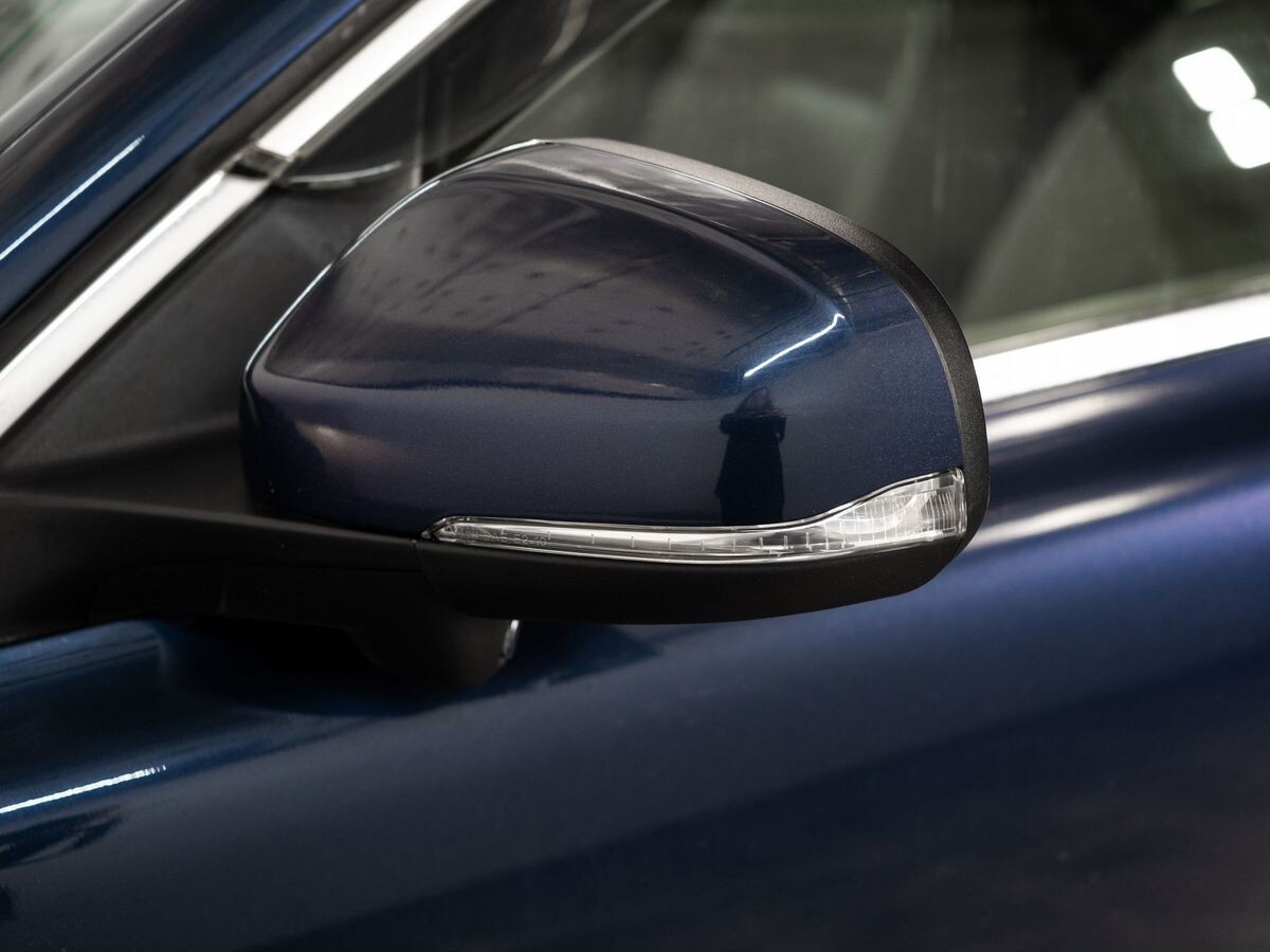 Volvo V70 2013 - фото автомобиля