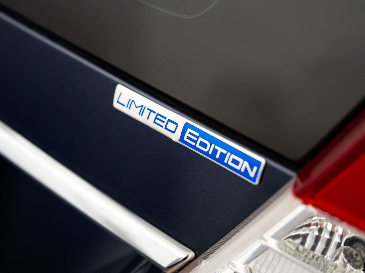 Volvo V70 2013 - фото автомобиля