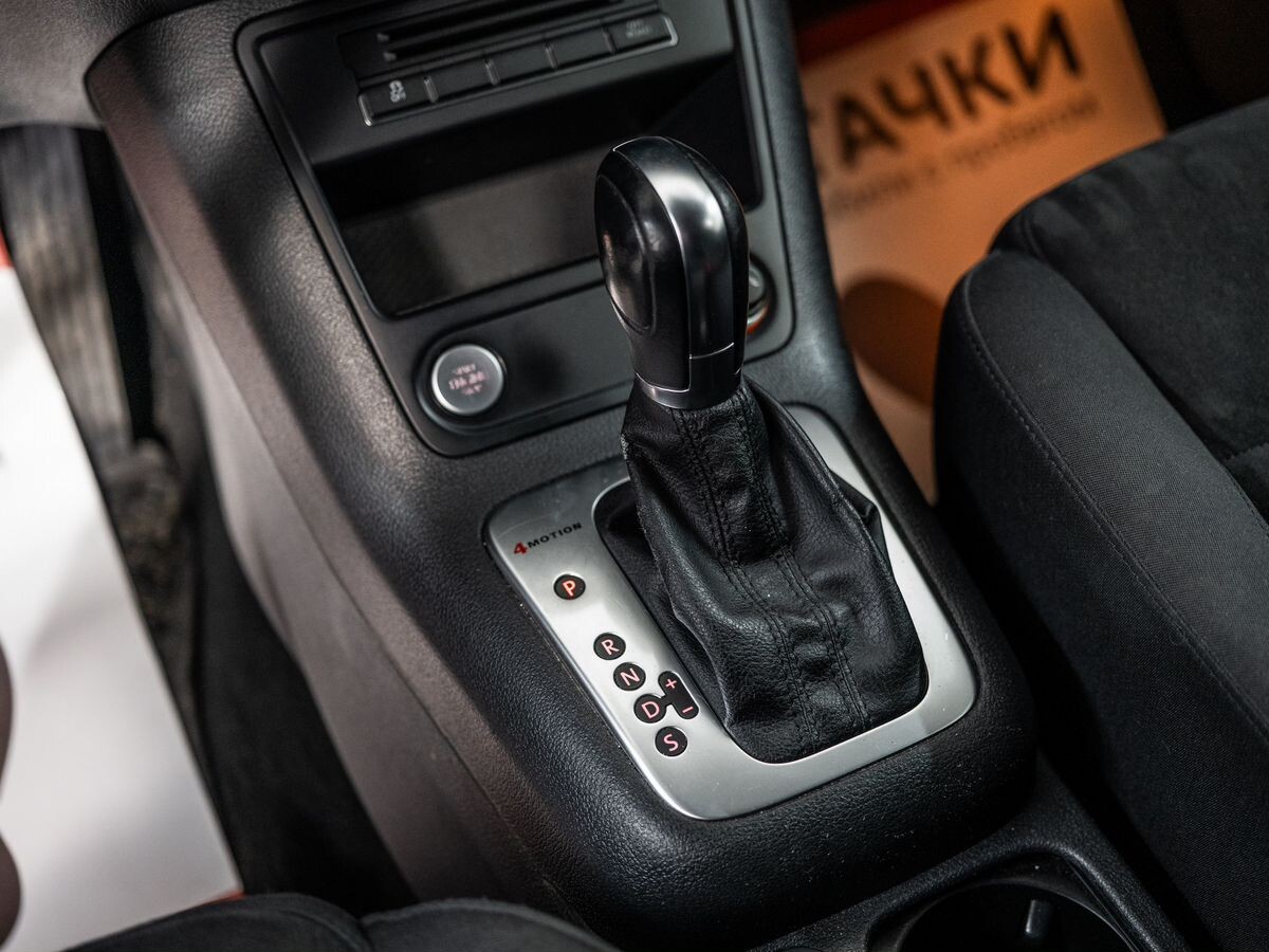 Volkswagen Tiguan 2013 - фото автомобиля