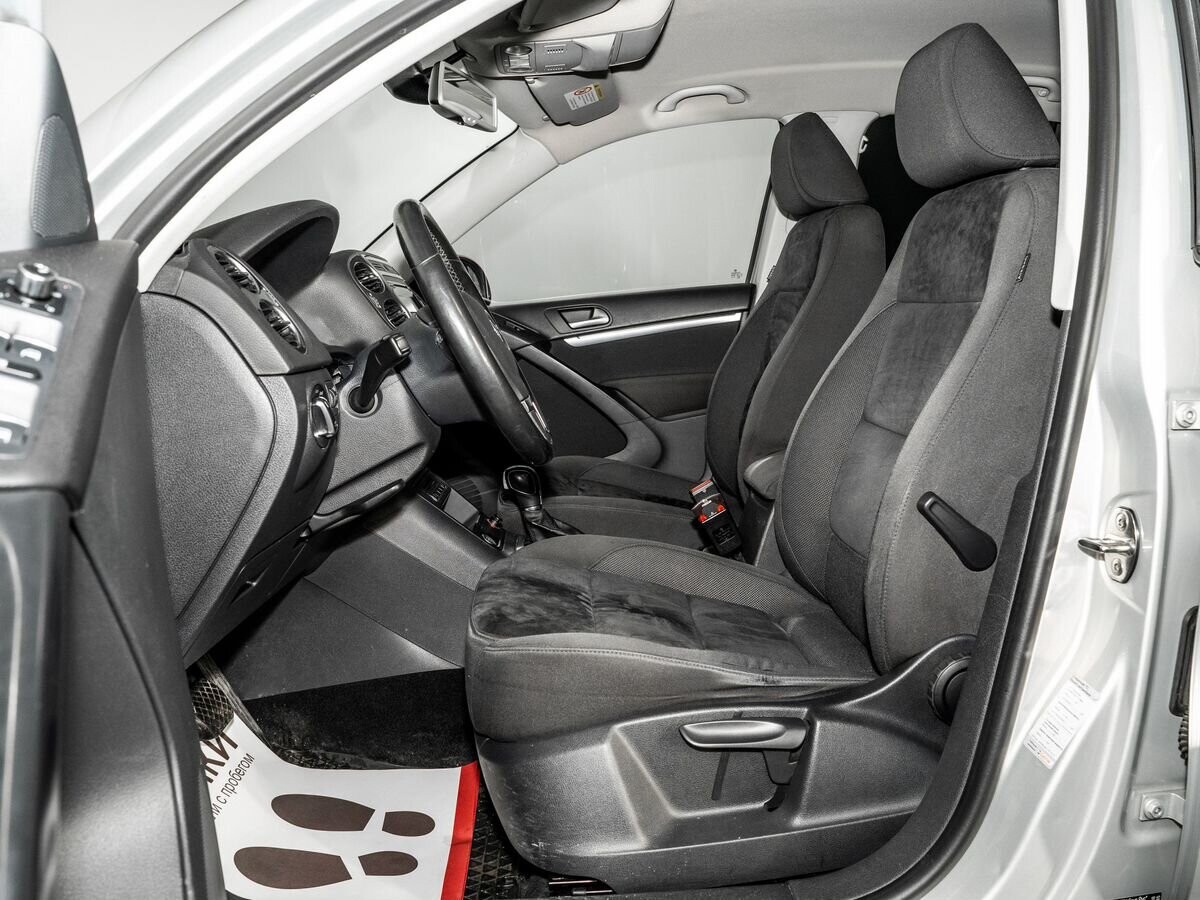 Volkswagen Tiguan 2013 - фото автомобиля