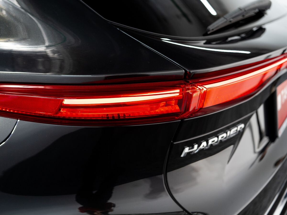 Toyota Harrier 2020 - фото автомобиля