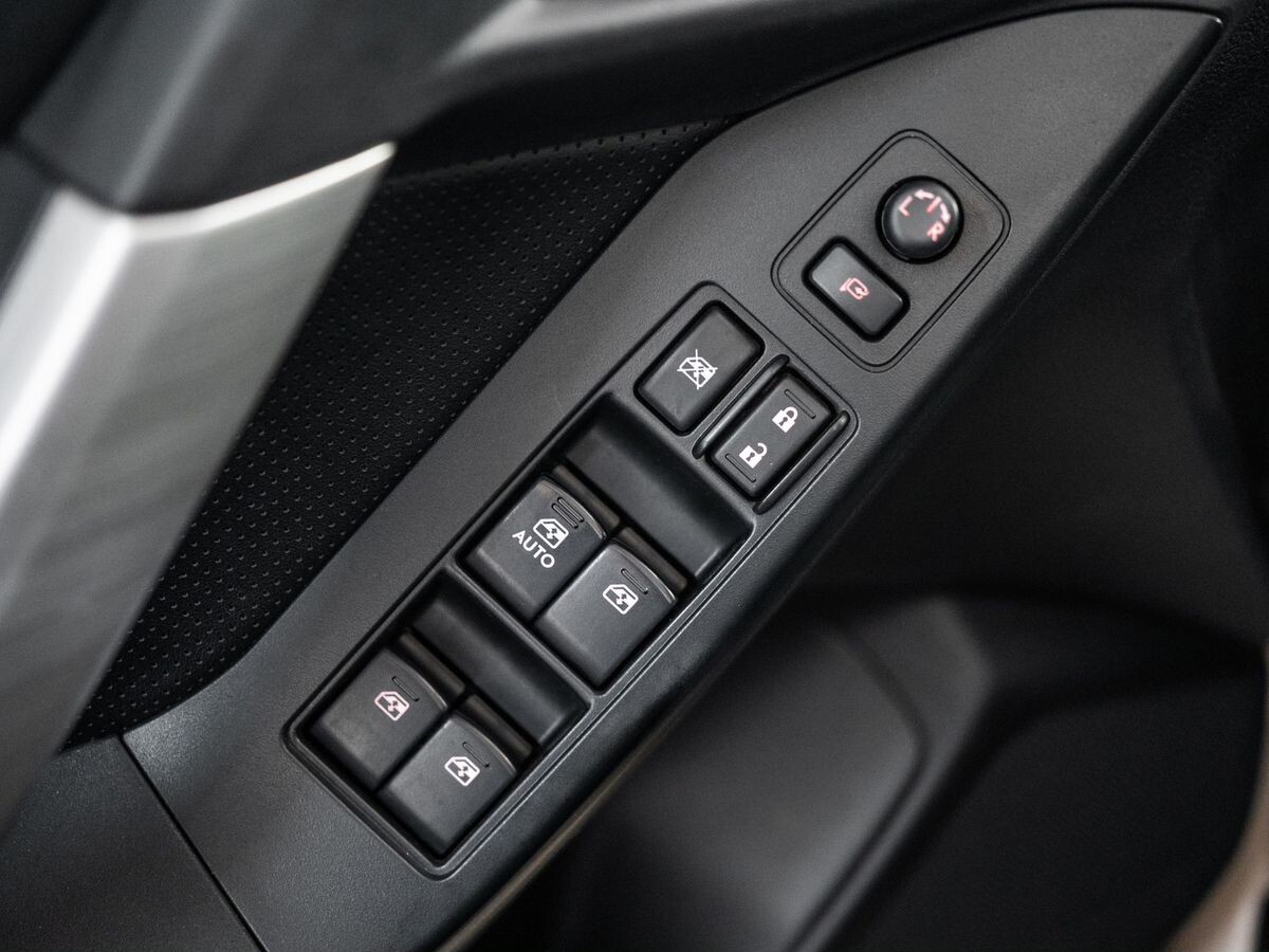 Subaru Forester 2013 - фото автомобиля