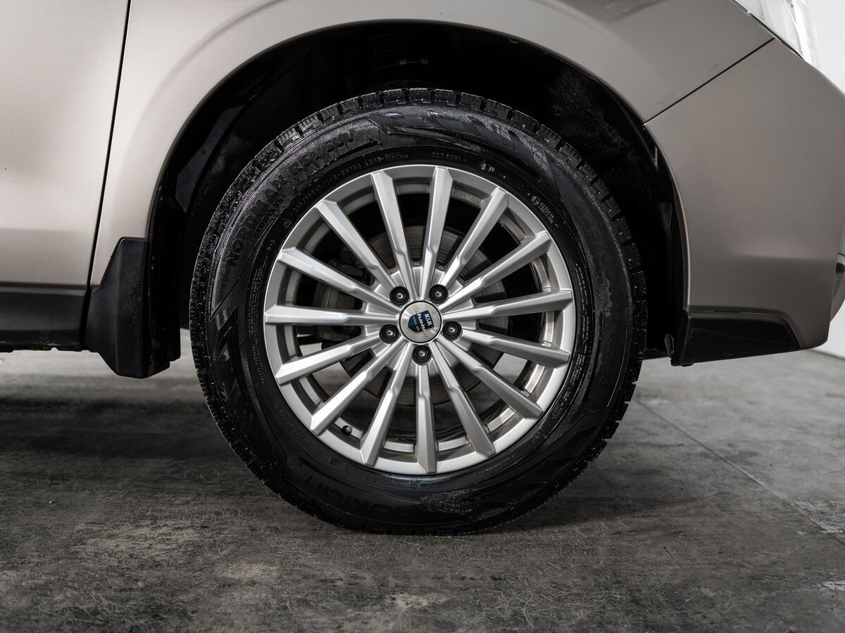 Subaru Forester 2013 - фото автомобиля