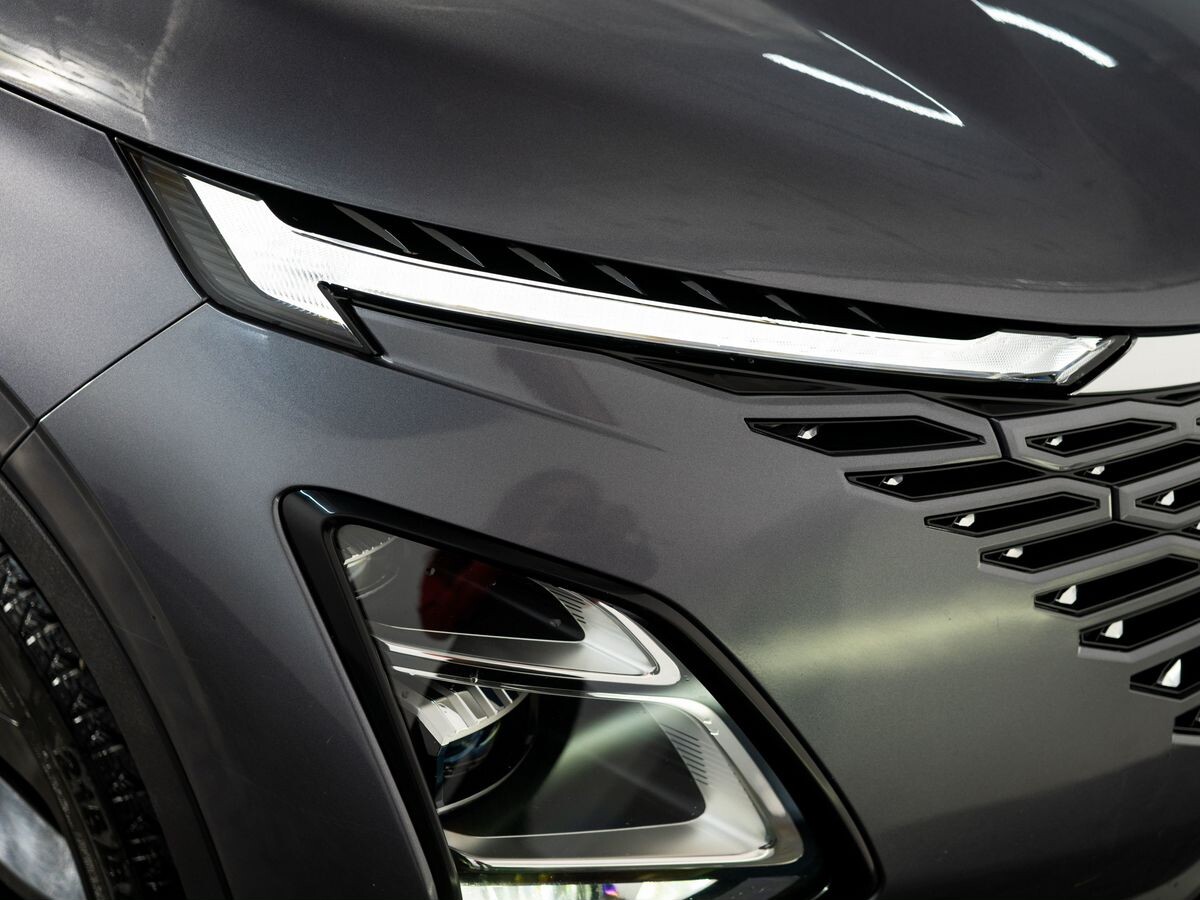 Omoda C5 2023 - фото автомобиля