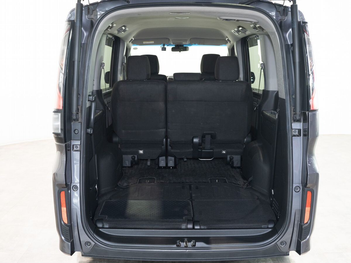 Honda Stepwgn 2019 - фото автомобиля