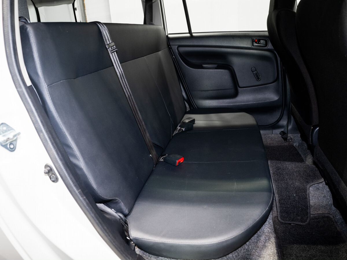 Toyota Probox 2017 - фото автомобиля