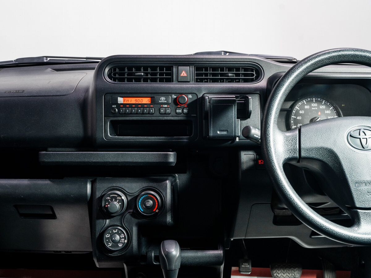 Toyota Probox 2017 - фото автомобиля