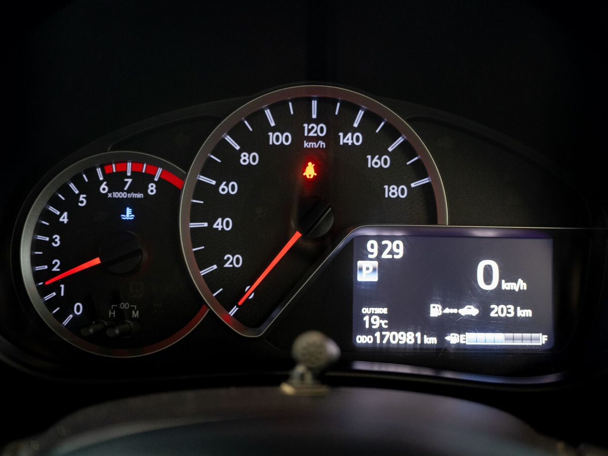 Subaru Trezia 2016 - фото автомобиля