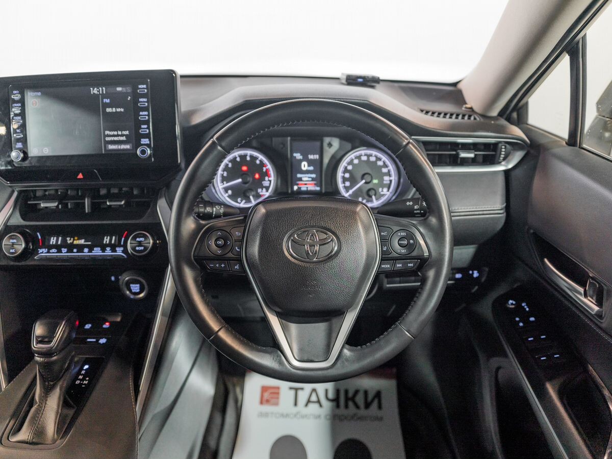 Toyota Harrier 2021 - фото автомобиля