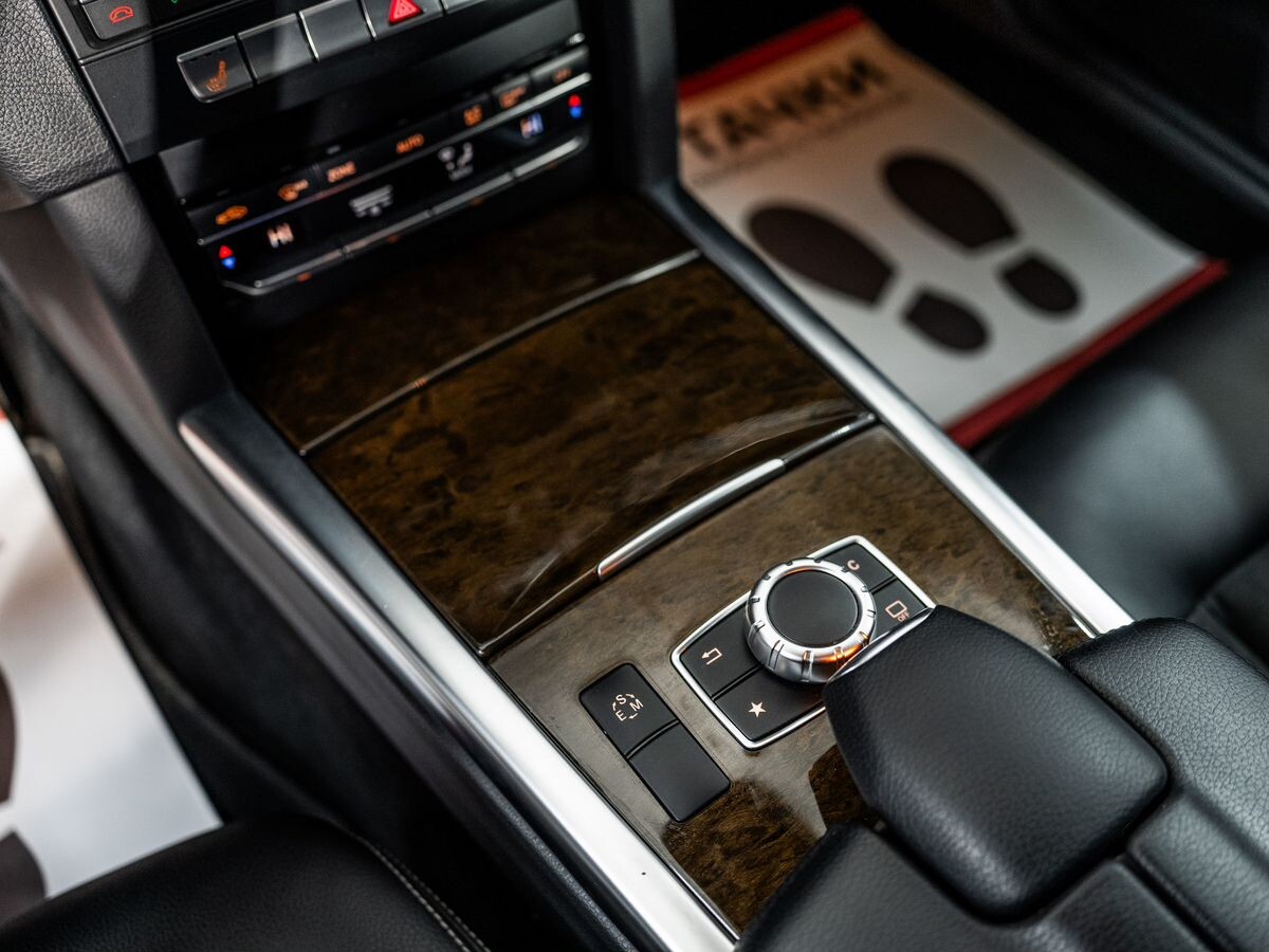 Mercedes-Benz E-Класс 2015 - фото автомобиля