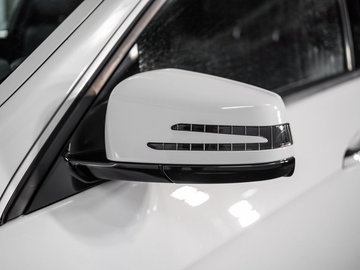 Mercedes-Benz E-Класс 2015 - фото автомобиля