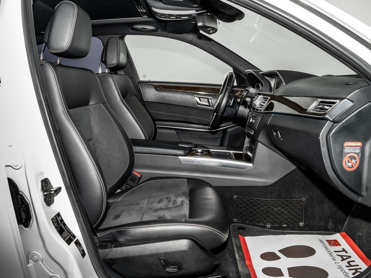 Mercedes-Benz E-Класс 2015 - фото автомобиля