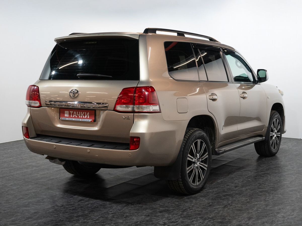 Toyota Land Cruiser 2007 - фото автомобиля