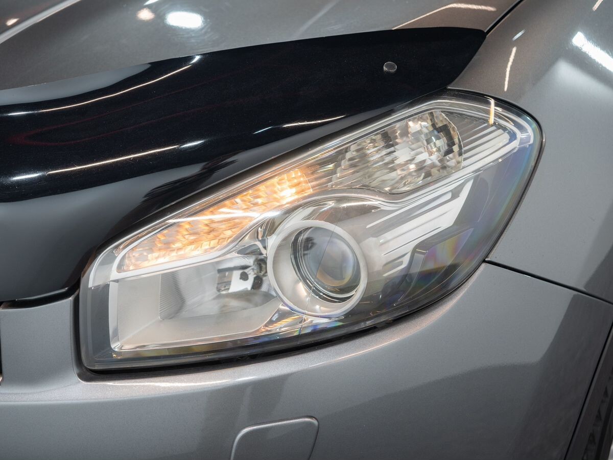 Nissan Qashqai 2011 - фото автомобиля