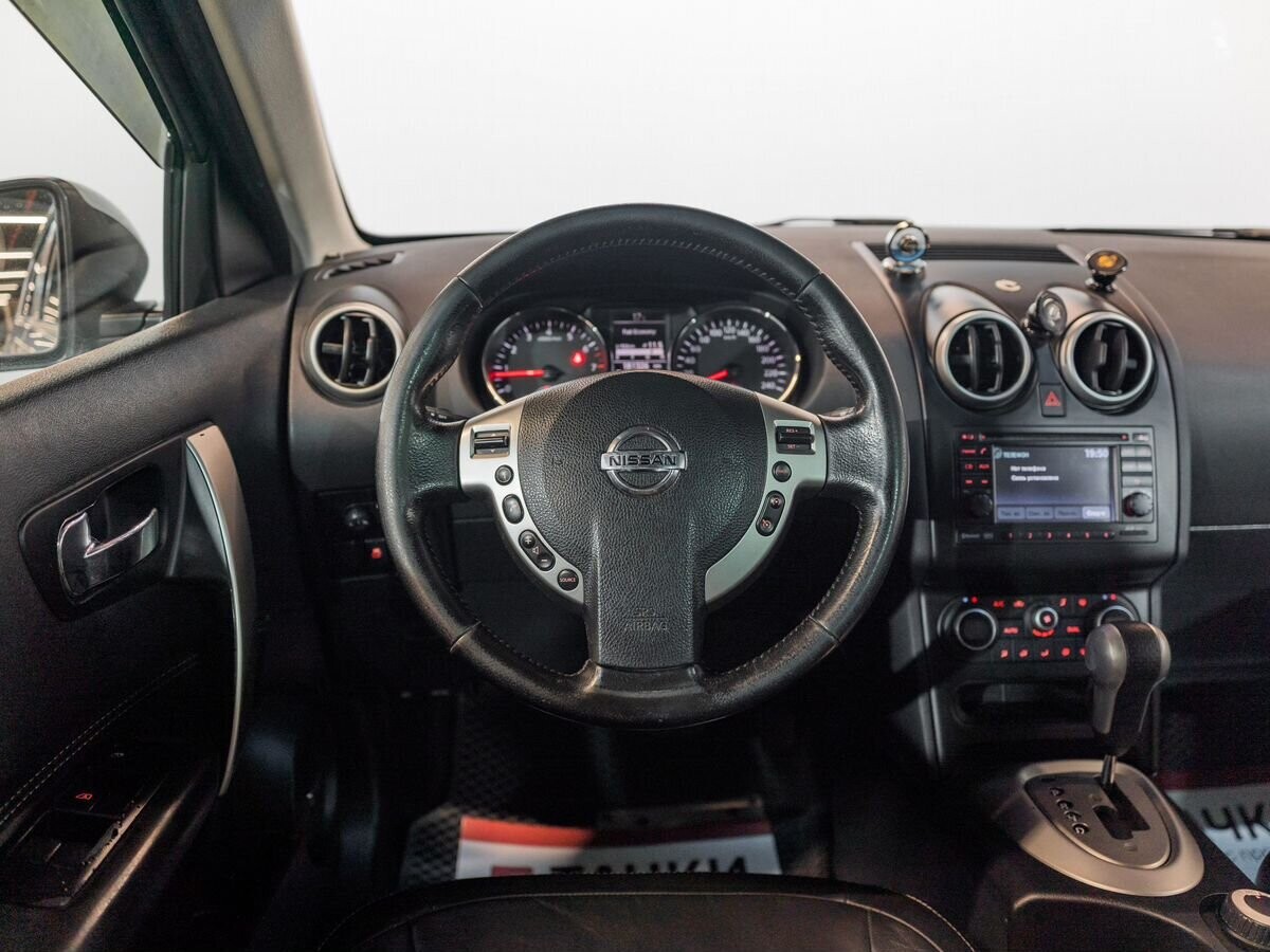 Nissan Qashqai 2011 - фото автомобиля