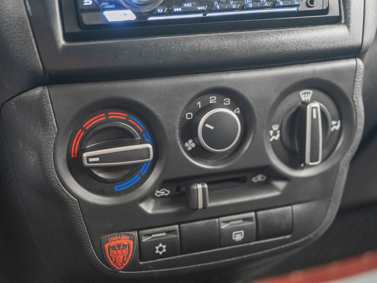 Lada (ВАЗ) Granta 2019 - фото автомобиля