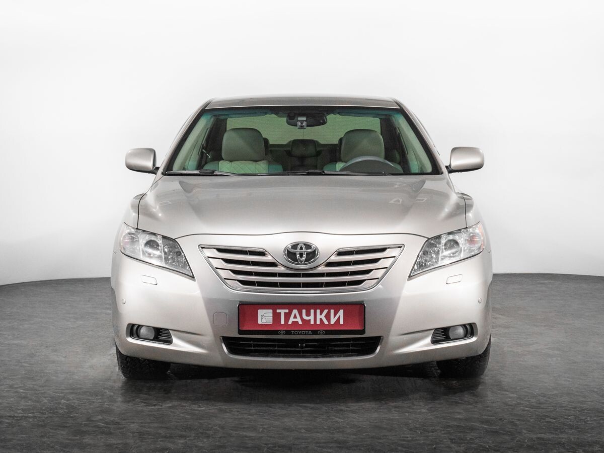 Toyota Camry 2007 - фото автомобиля