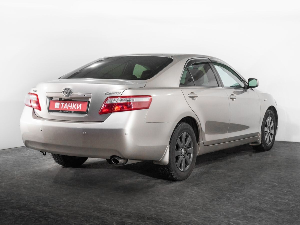 Toyota Camry 2007 - фото автомобиля