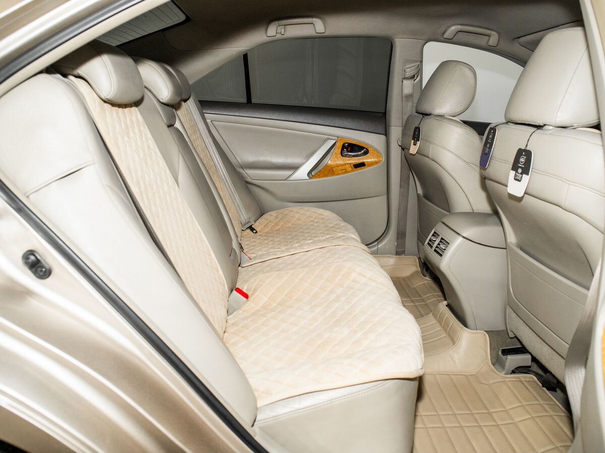 Toyota Camry 2007 - фото автомобиля