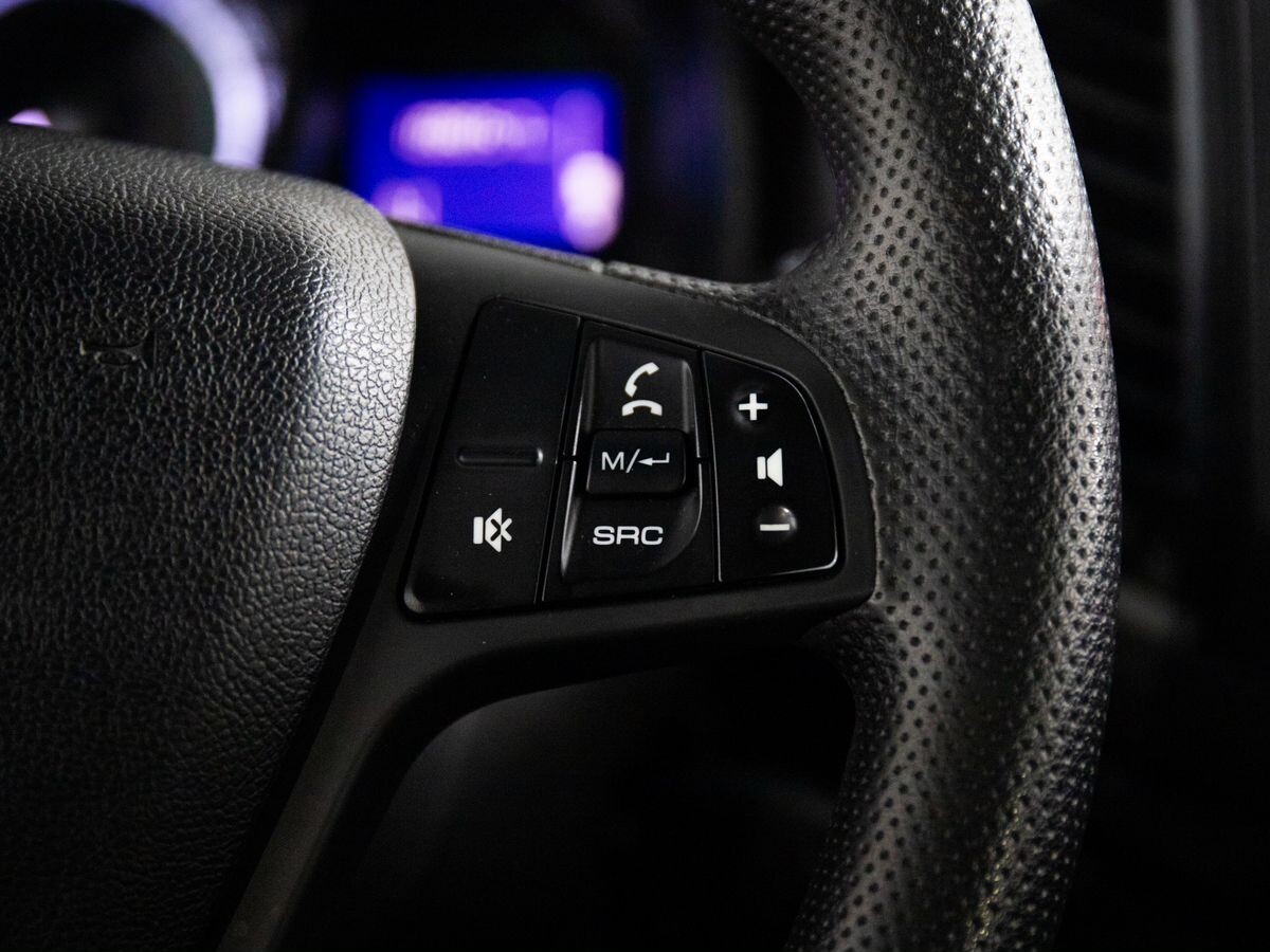 Lada (ВАЗ) XRAY 2017 - фото автомобиля