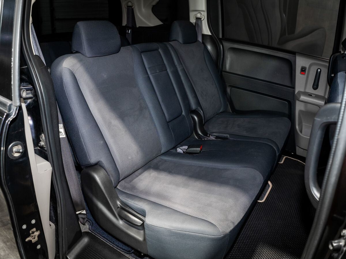 Honda Freed 2009 - фото автомобиля