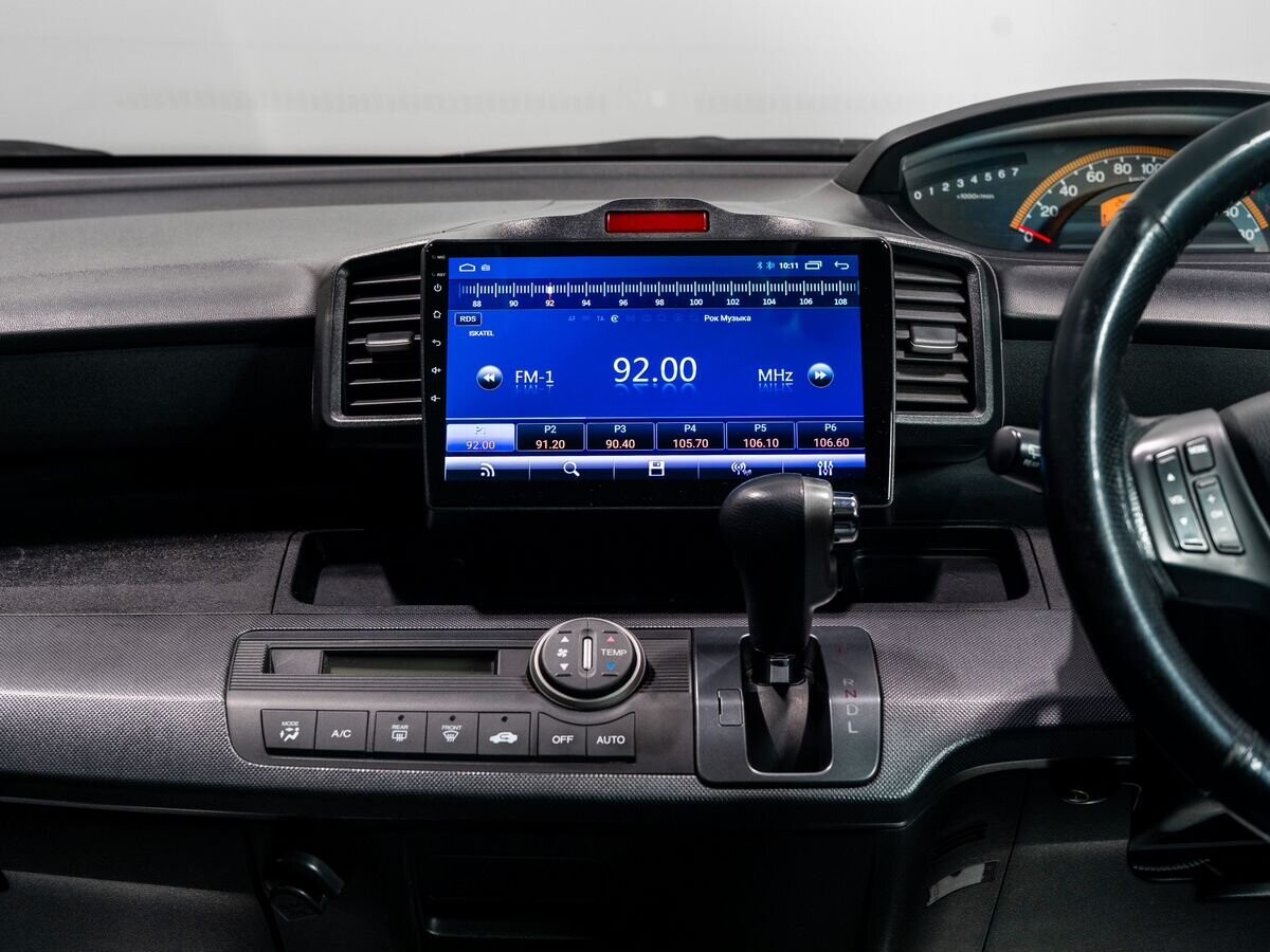 Honda Freed 2009 - фото автомобиля