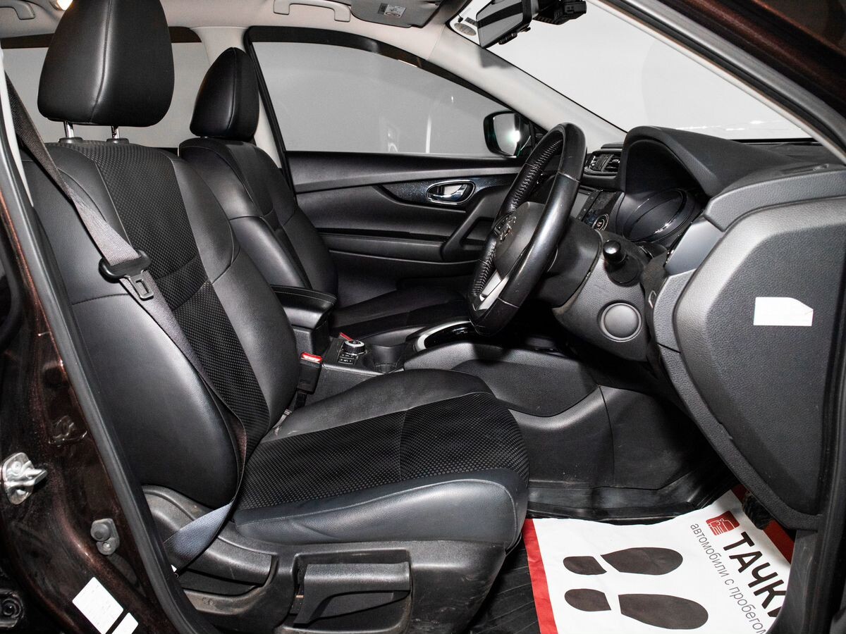 Nissan X-Trail 2019 - фото автомобиля