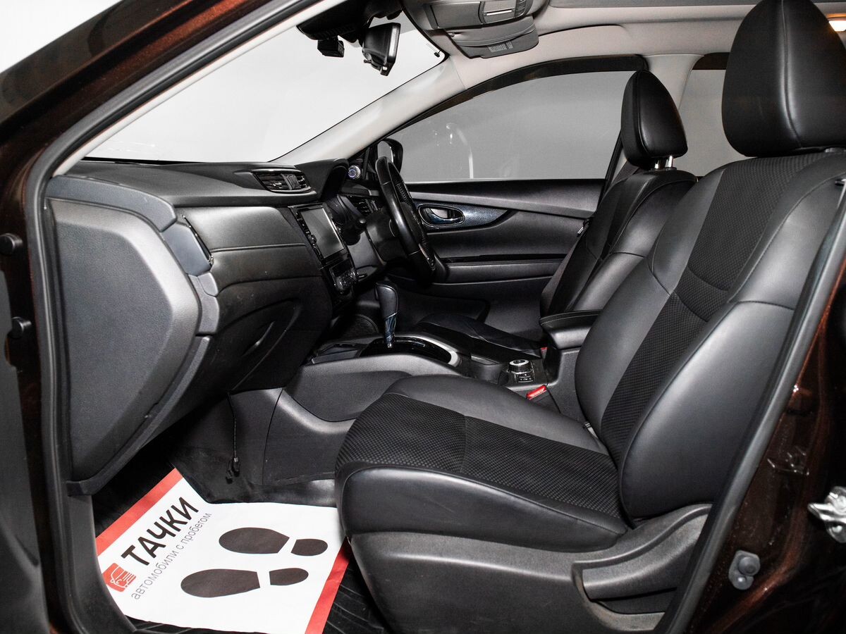 Nissan X-Trail 2019 - фото автомобиля