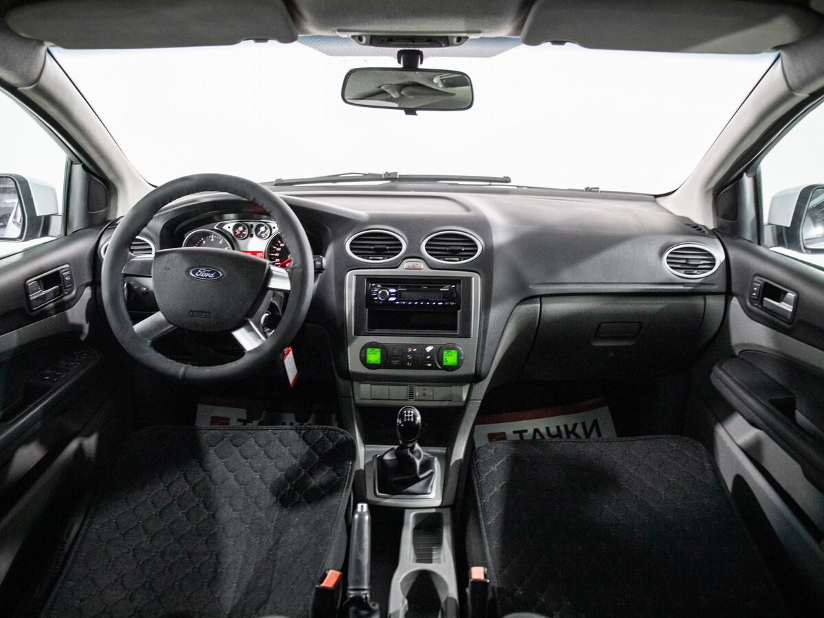 Ford Focus 2008 - фото автомобиля