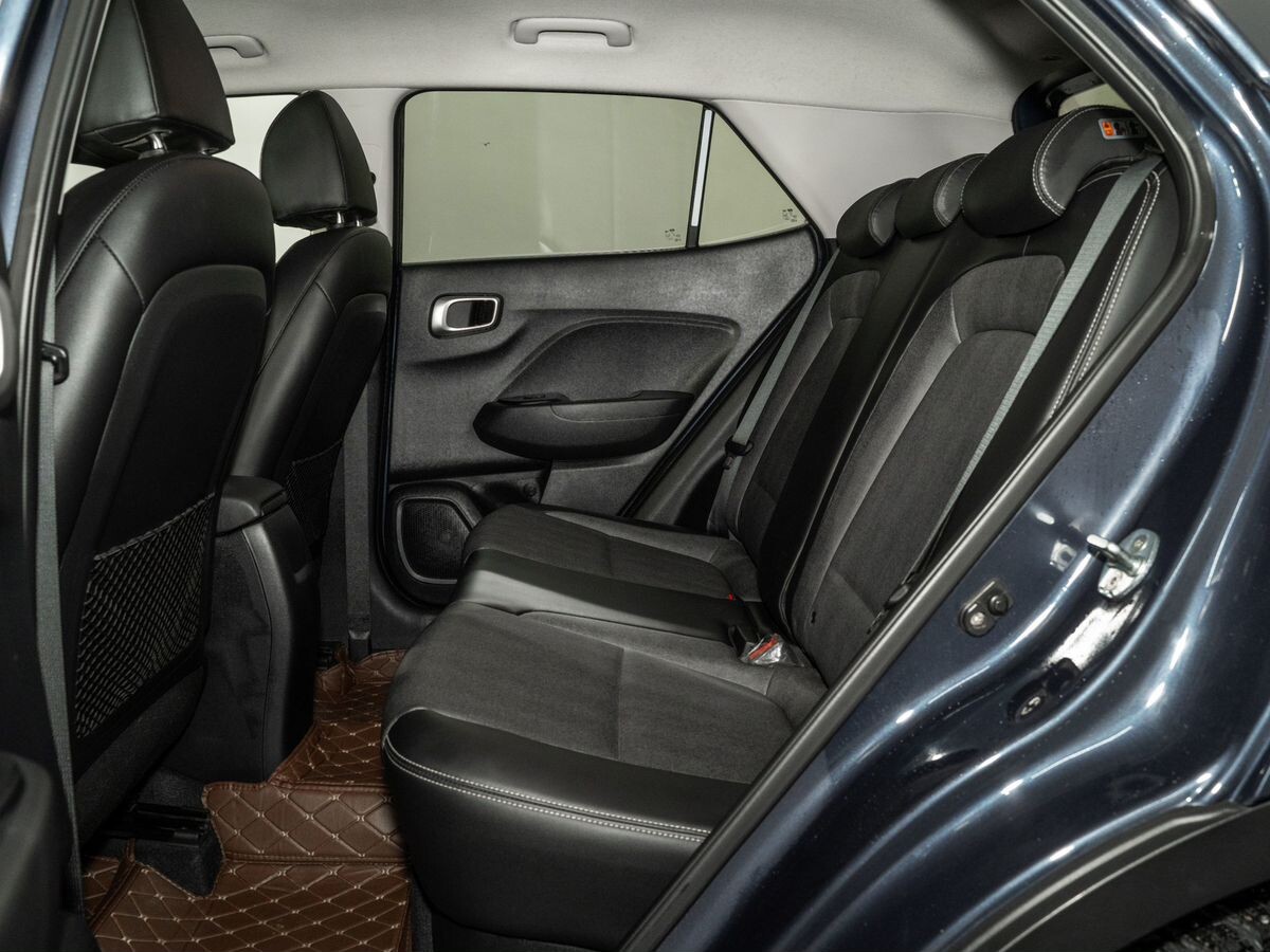 Hyundai Venue 2020 - фото автомобиля