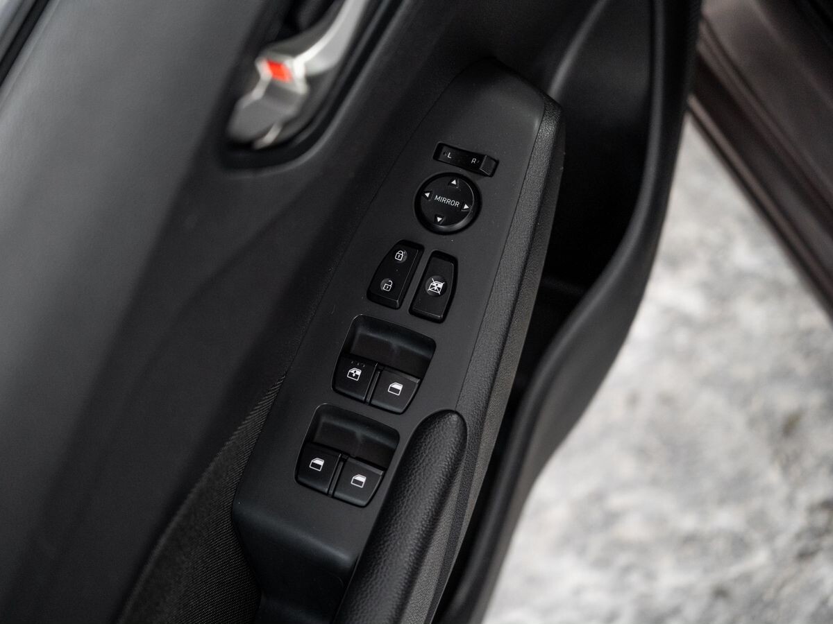 Hyundai Solaris 2019 - фото автомобиля