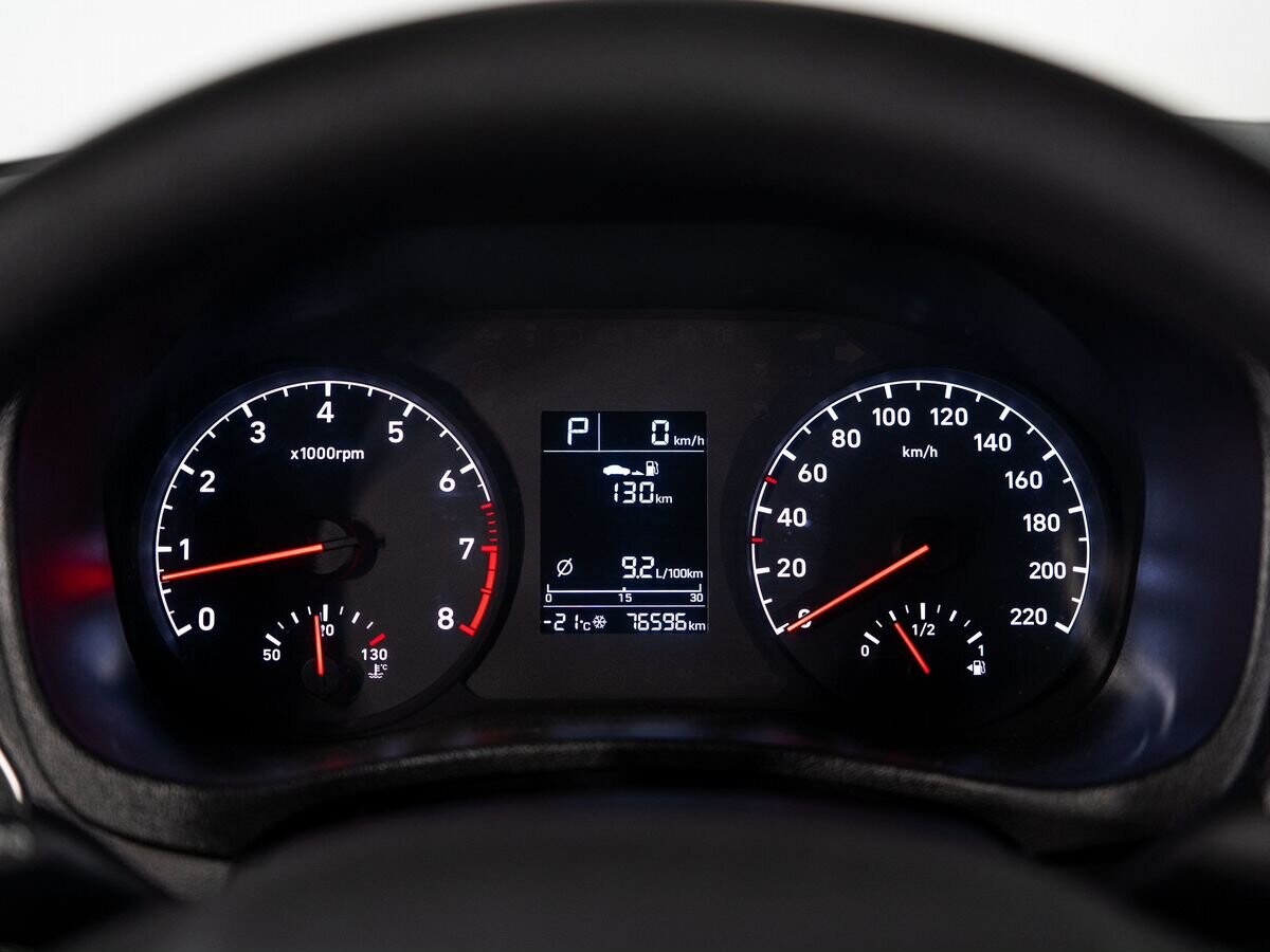 Hyundai Solaris 2019 - фото автомобиля