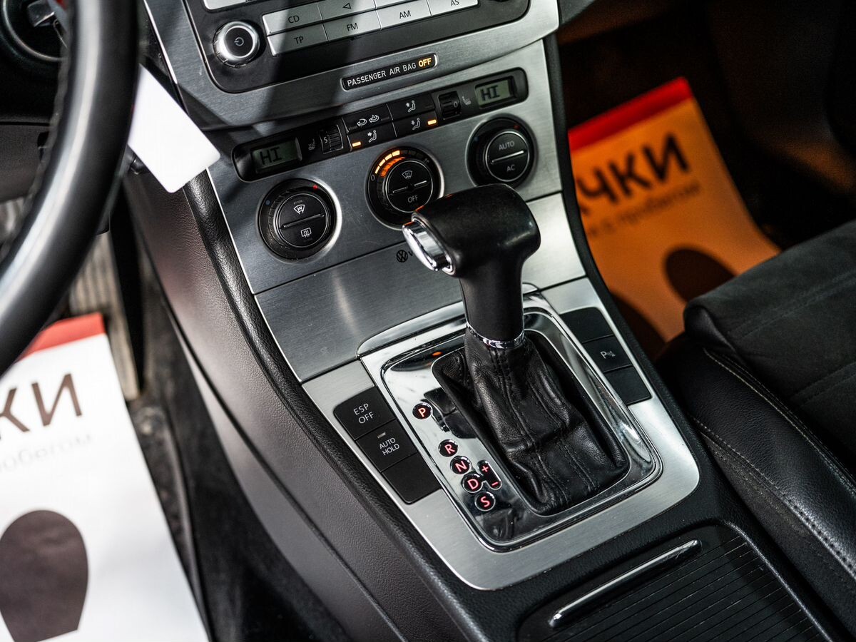 Volkswagen Passat 2008 - фото автомобиля