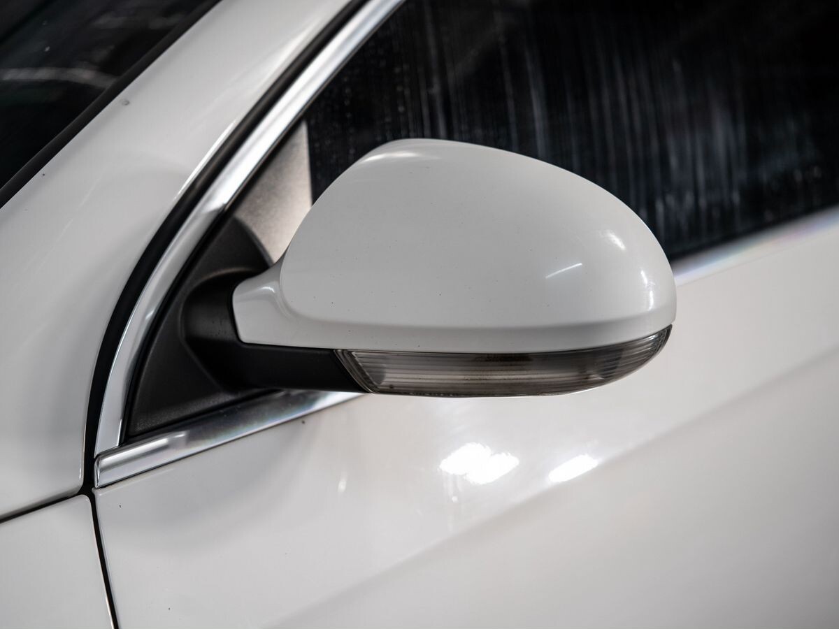 Volkswagen Passat 2008 - фото автомобиля