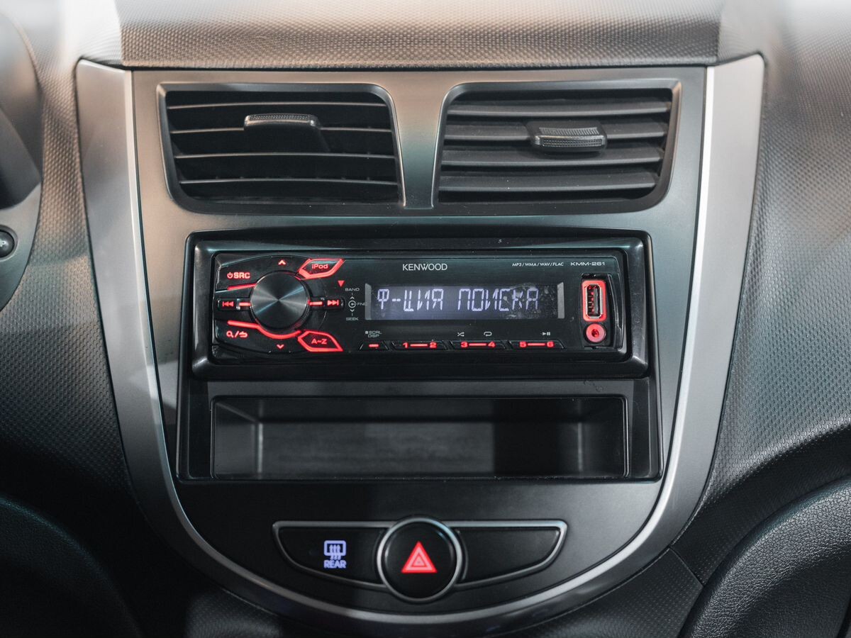 Hyundai Solaris 2014 - фото автомобиля