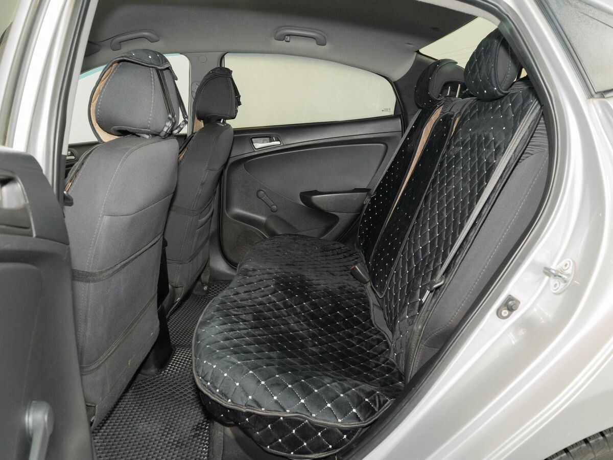 Hyundai Solaris 2014 - фото автомобиля