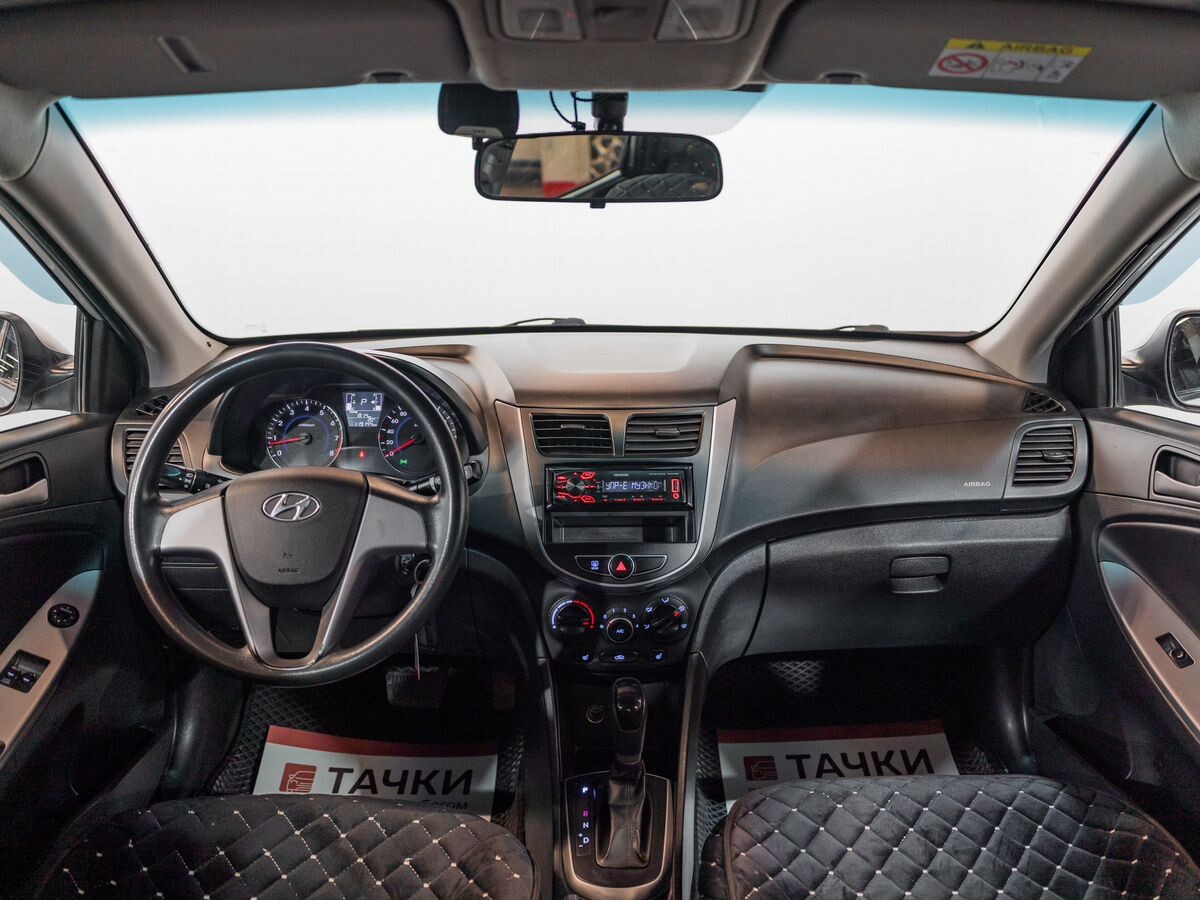 Hyundai Solaris 2014 - фото автомобиля