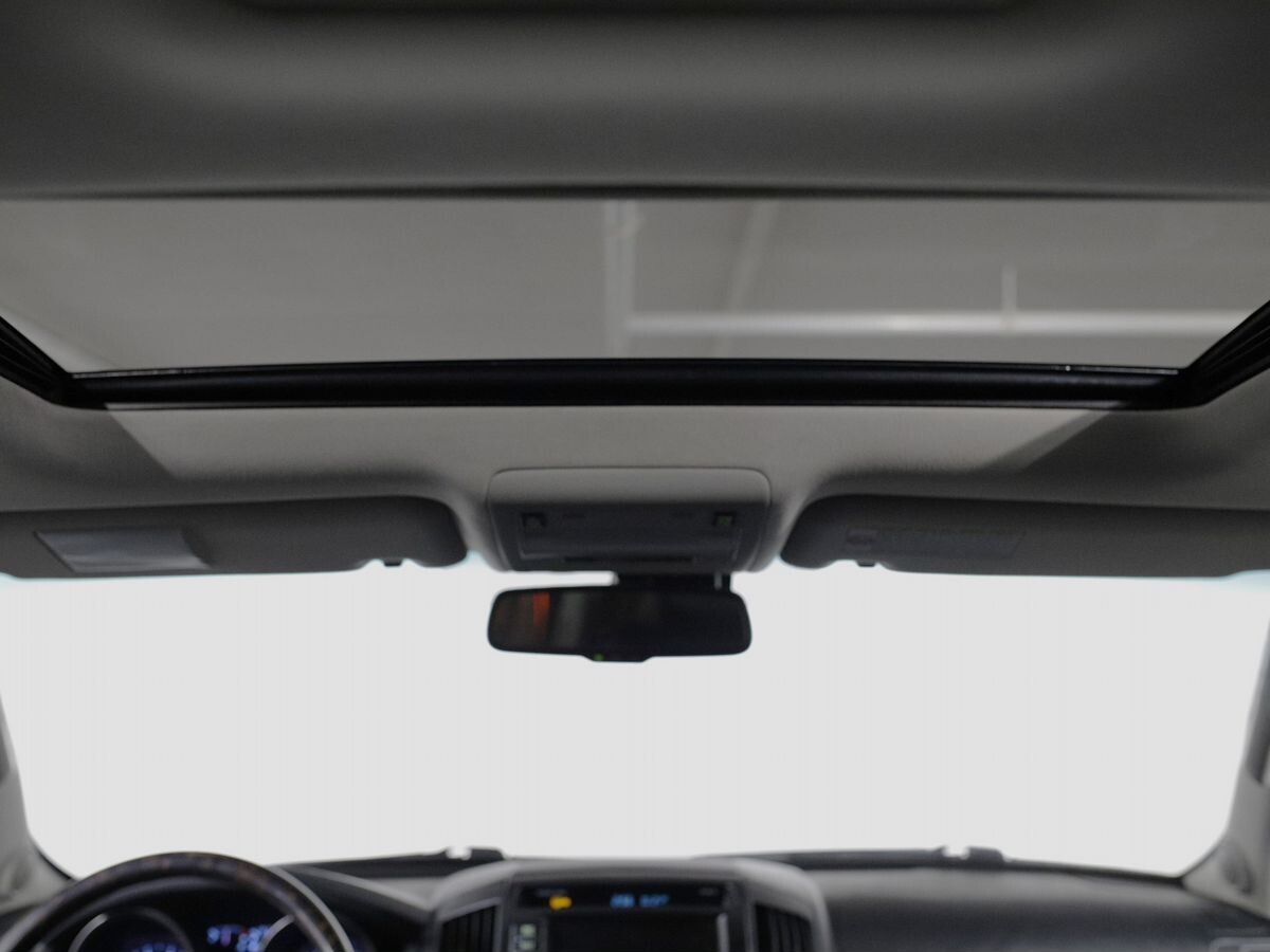 Toyota Land Cruiser 2008 - фото автомобиля