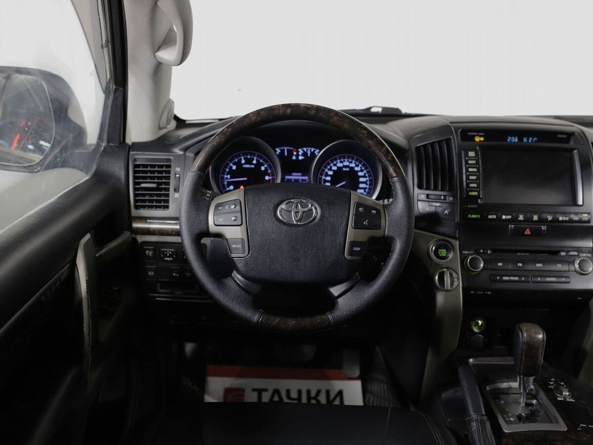 Toyota Land Cruiser 2008 - фото автомобиля