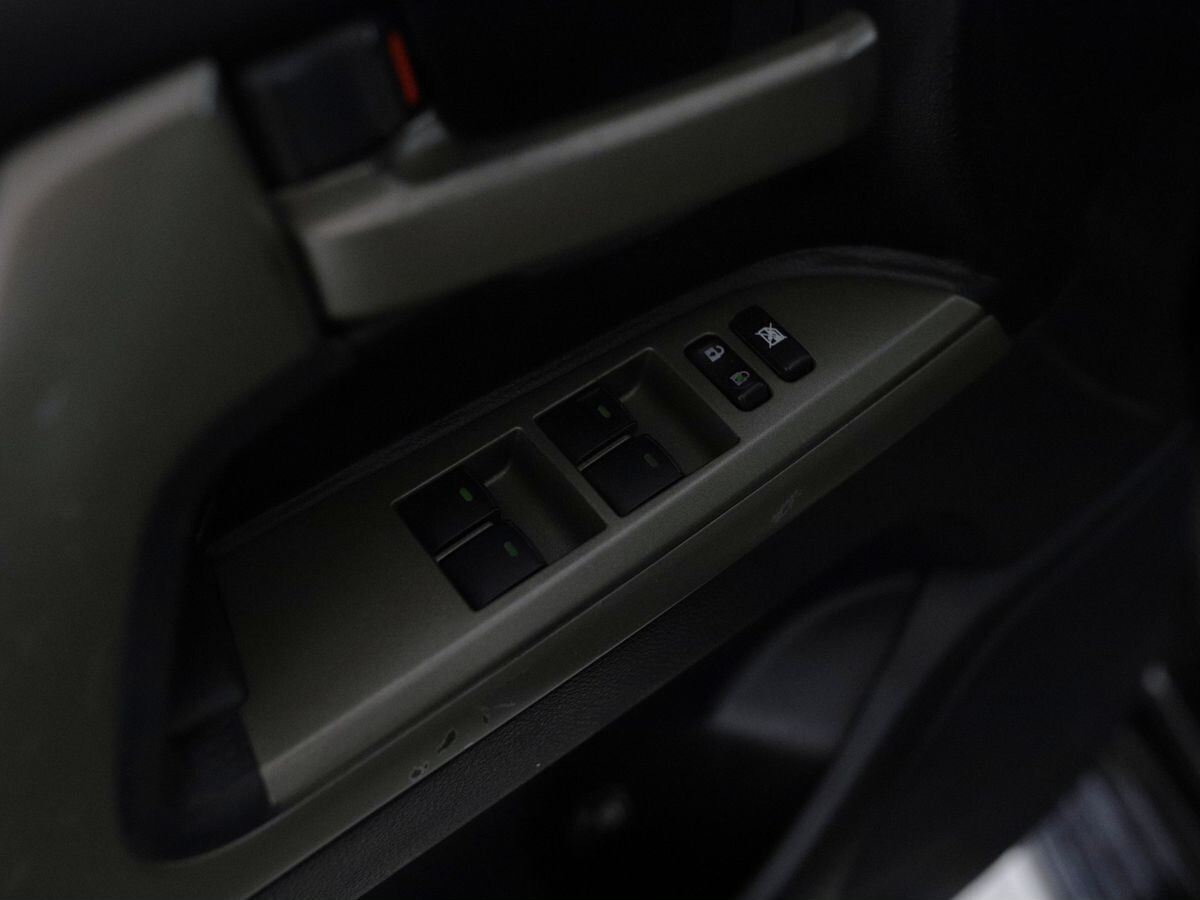 Toyota Land Cruiser 2008 - фото автомобиля