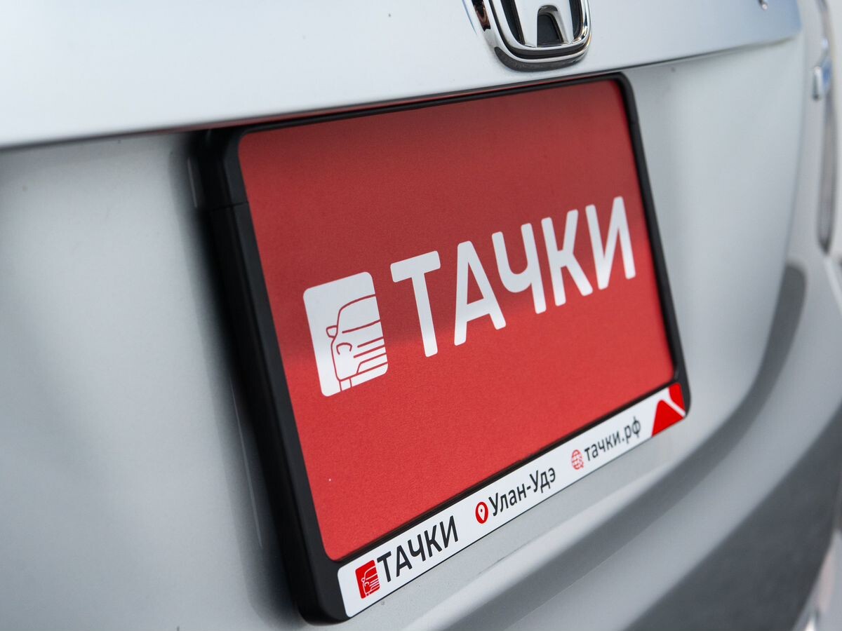 Honda Fit Shuttle 2012 - фото автомобиля