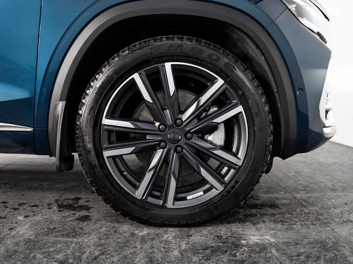 Geely Monjaro 2023 - фото автомобиля