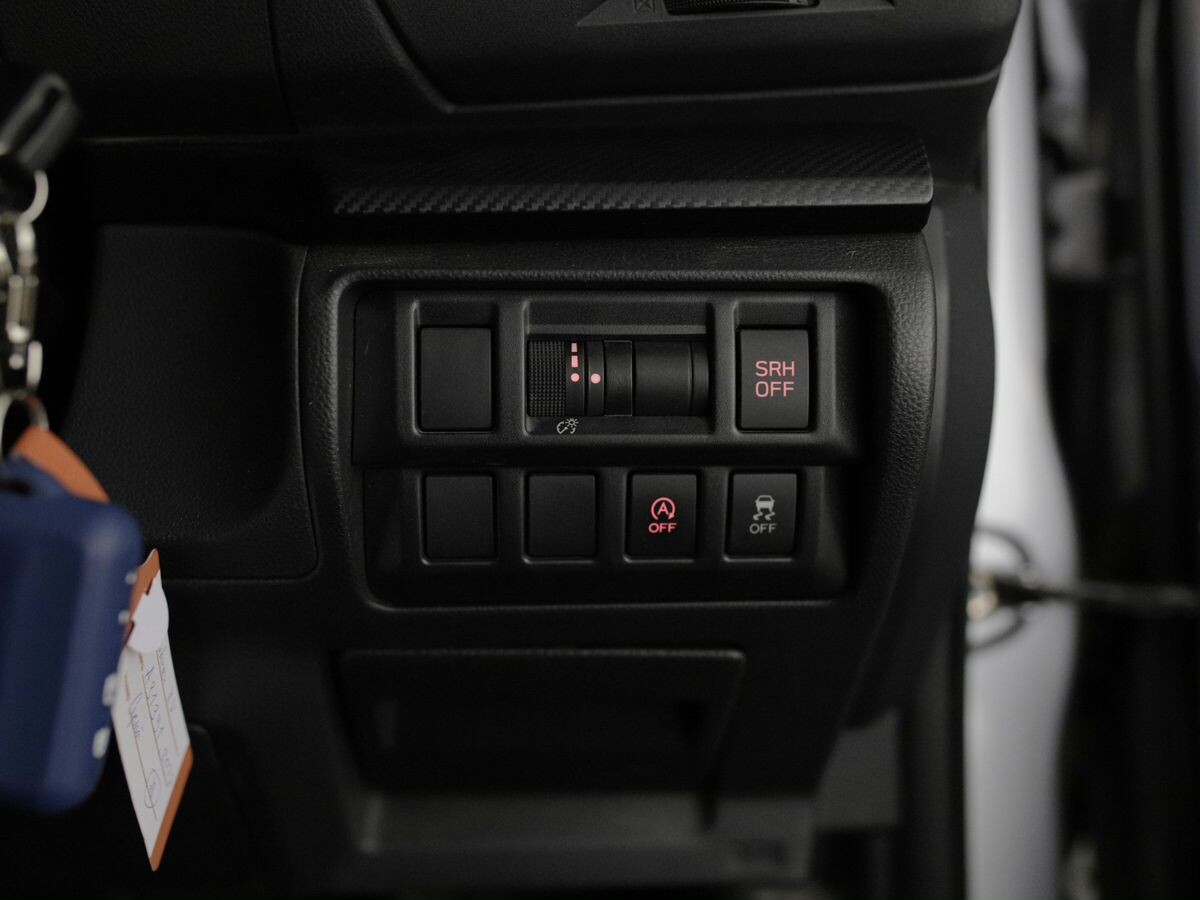 Subaru XV 2017 - фото автомобиля