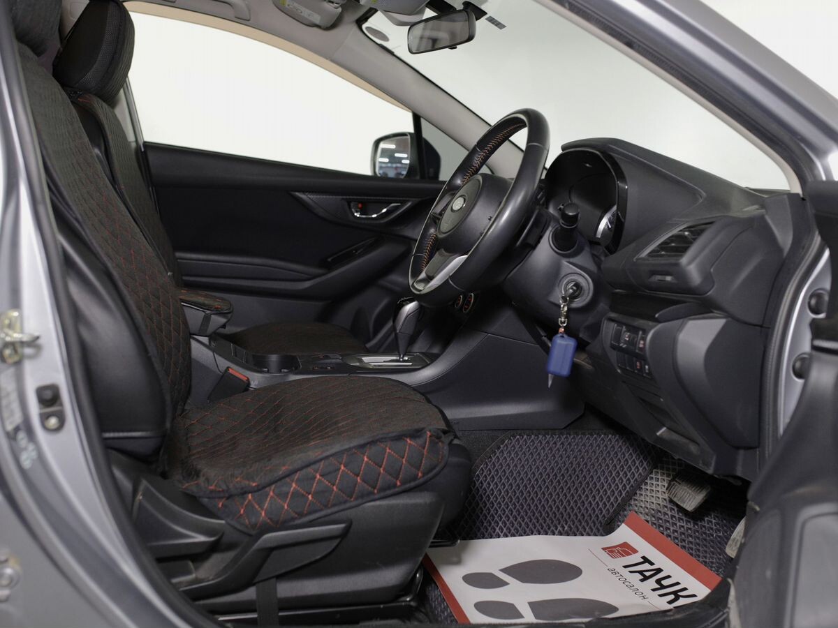 Subaru XV 2017 - фото автомобиля