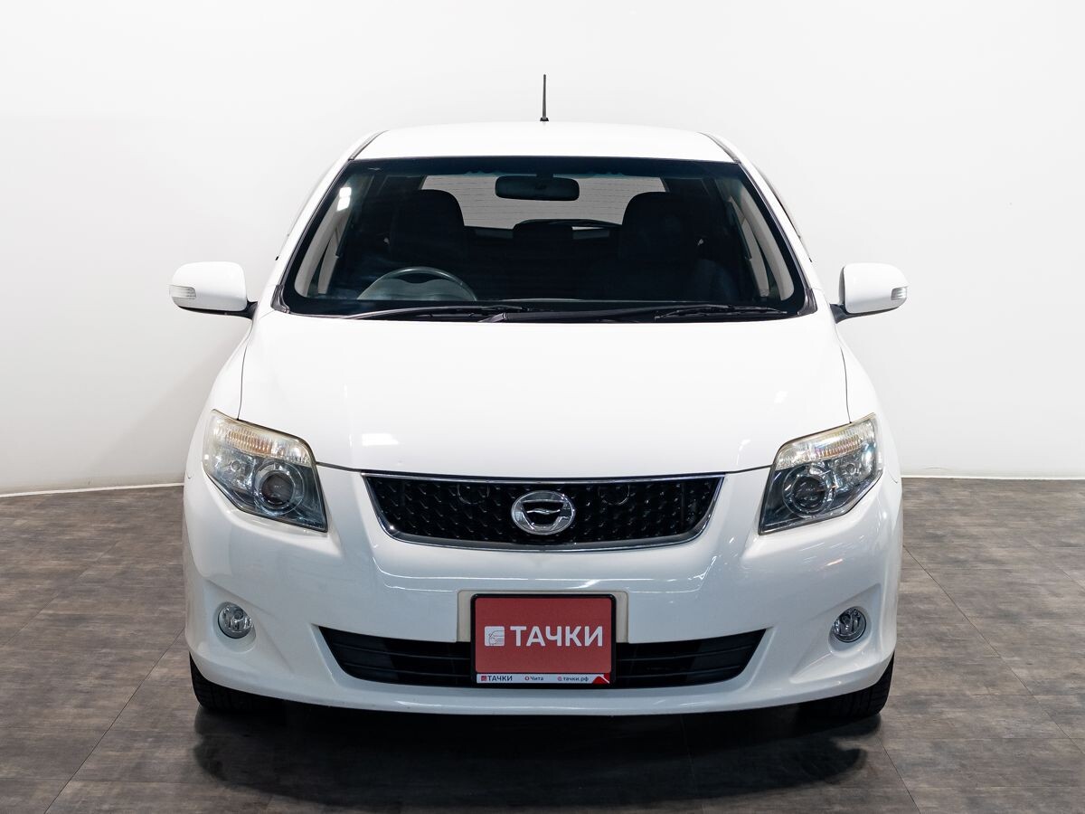 Toyota Corolla 2011 - фото автомобиля