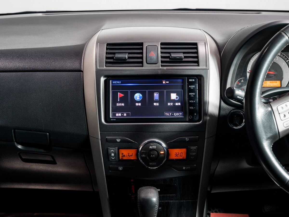 Toyota Corolla 2011 - фото автомобиля