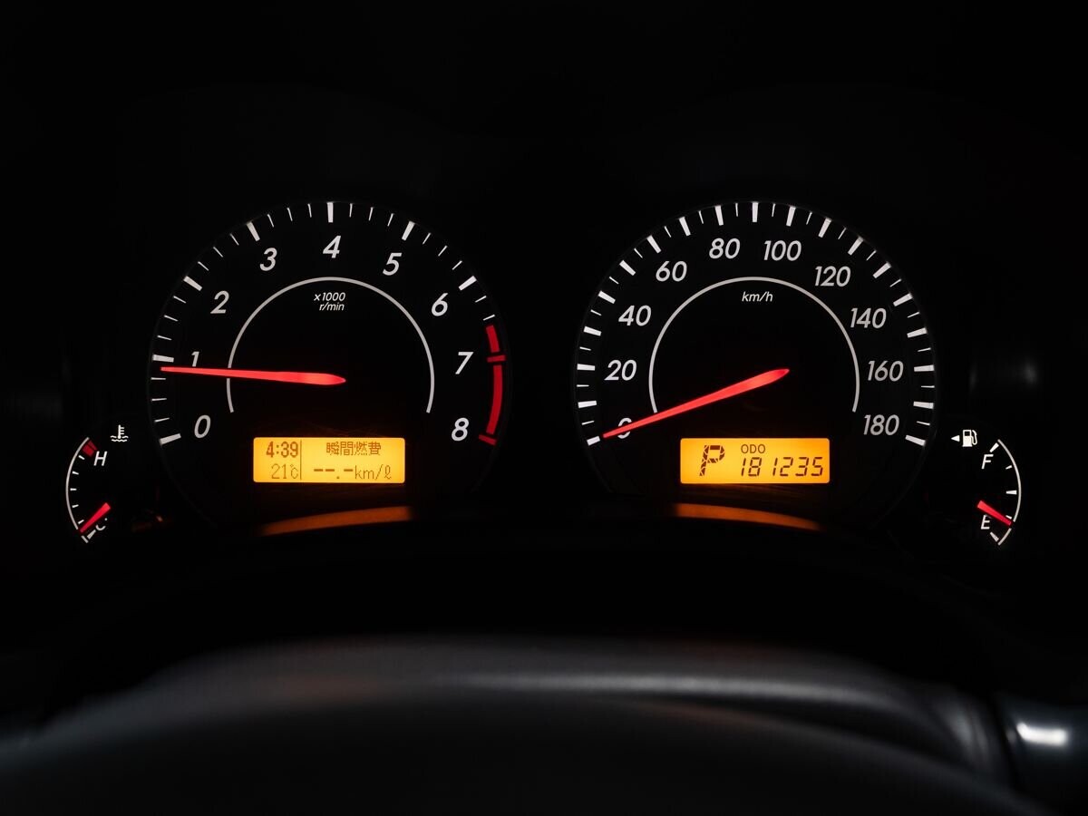 Toyota Corolla 2011 - фото автомобиля