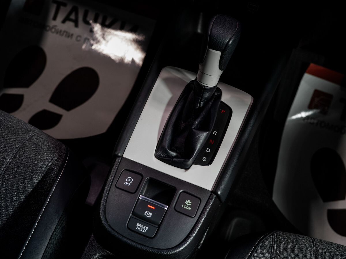 Honda Fit 2020 - фото автомобиля